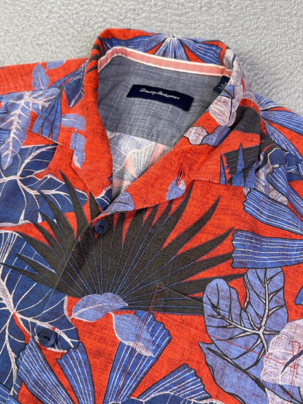 Tommy Bahama Shirt Mens XL Multicolor Floral Silk Hawaiian Tropical Button
